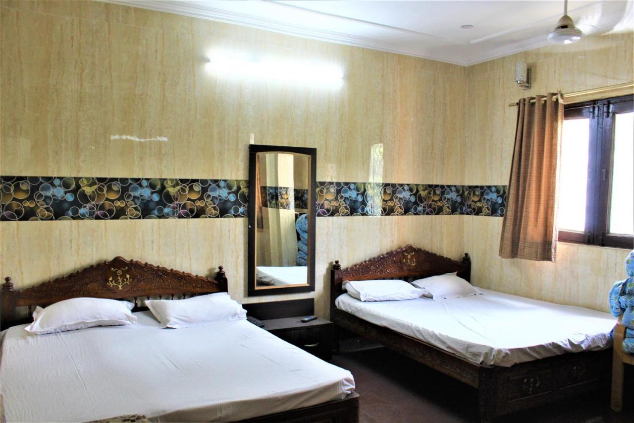 Central Guest House , Walk In Dargah & Markaz New Delhi Eksteriør bilde