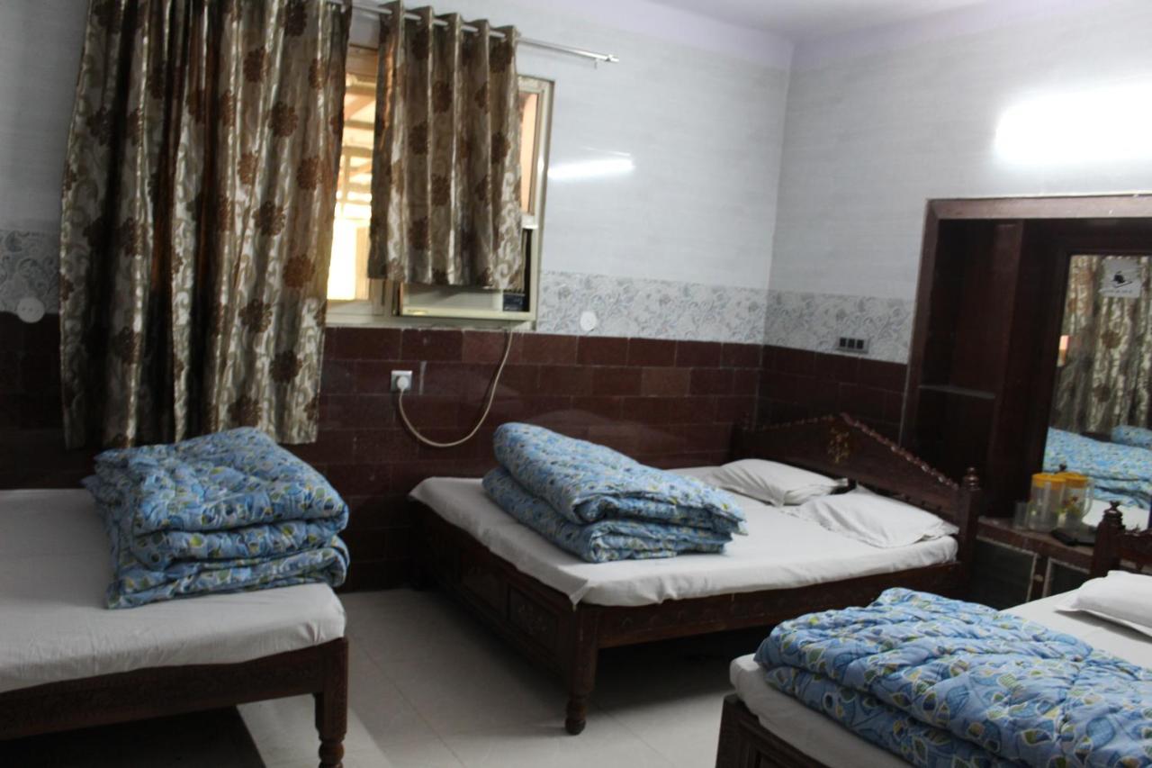 Central Guest House , Walk In Dargah & Markaz New Delhi Eksteriør bilde