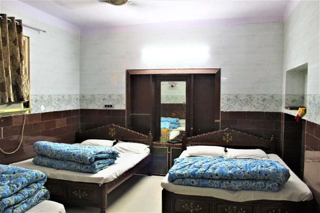 Central Guest House , Walk In Dargah & Markaz New Delhi Eksteriør bilde