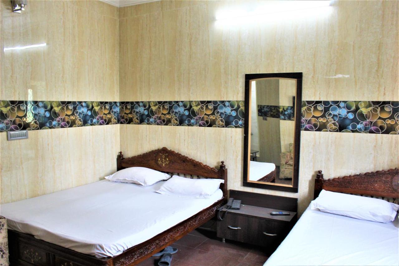 Central Guest House , Walk In Dargah & Markaz New Delhi Eksteriør bilde